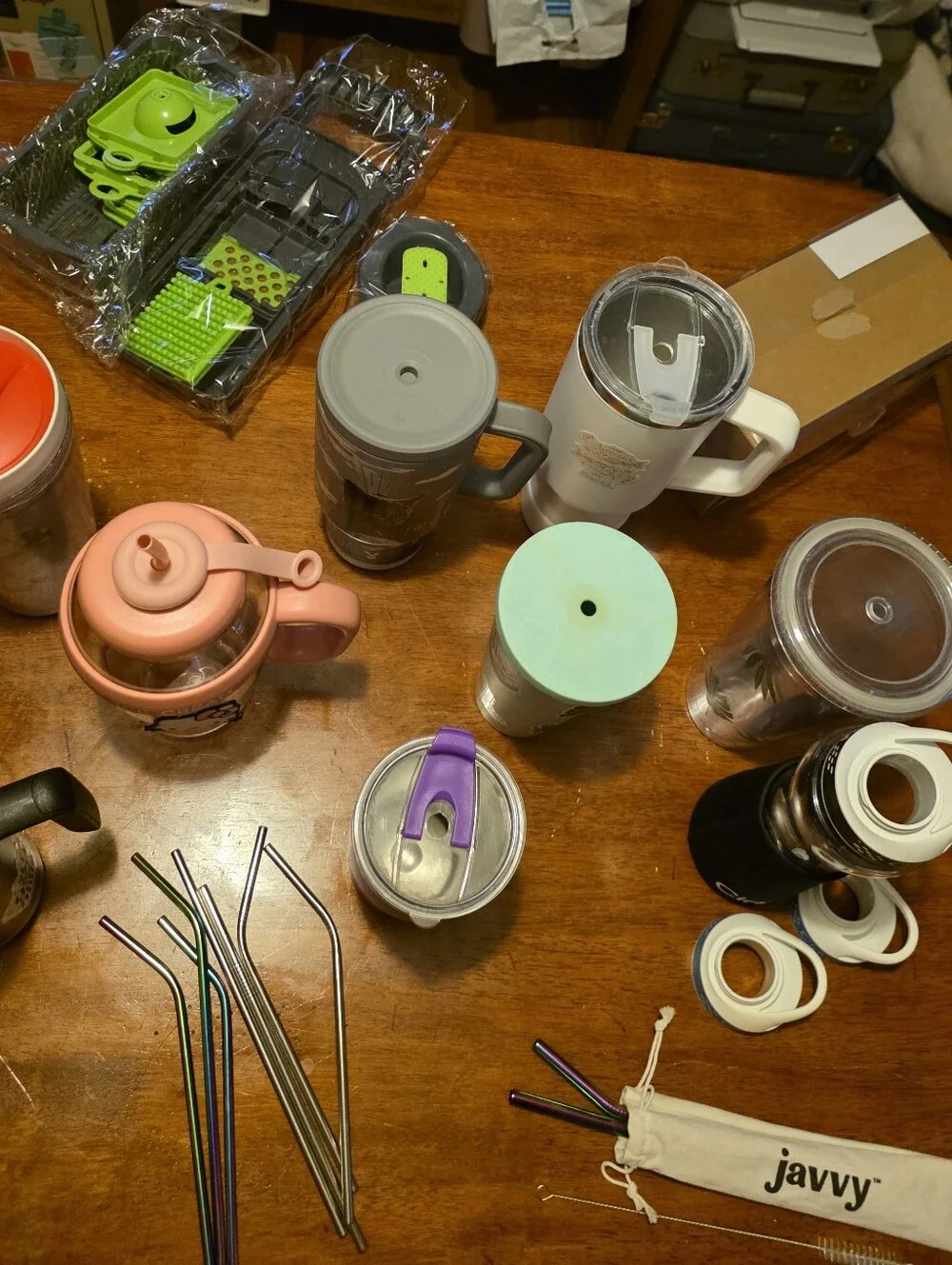 Lot Of 10 Assorted Reusable Tumblers & Cups W/ LOTS OF EXTRAS!!!!!!!!!!